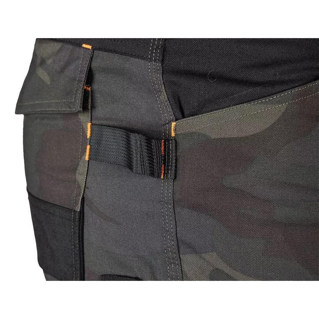 camuflaj verde inchis