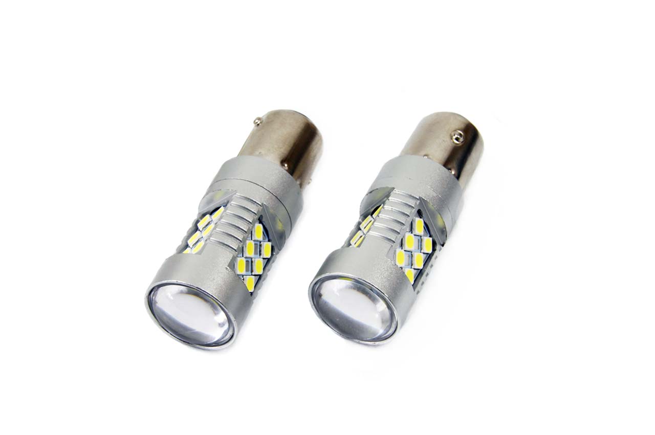 Set becuri auto cu LED CANBUS compatibil P21W BA15S 24 SMD 6.2W Alb 12/24V, destinat competitiilor auto sau off-road