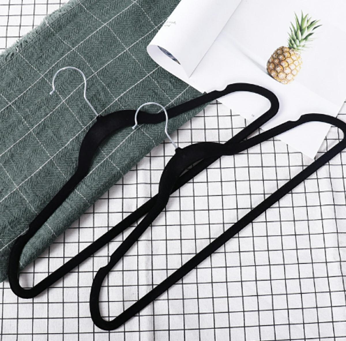 Set 20 de umerase catifelate, acoperite cu catifea moale, culoare Neagra - imagine 4