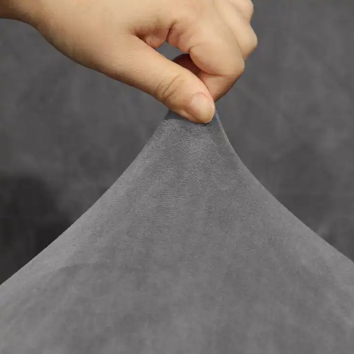 Husa universala pentru canapea standard cu 3 locuri, imitatie catifea, culoare GRI - imagine 2