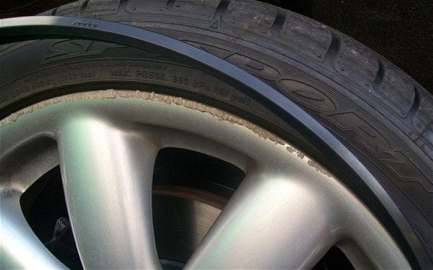 Set protectie jante, calitate Premium, 4 inele din plastic, culoare ALBASTRU - imagine 6