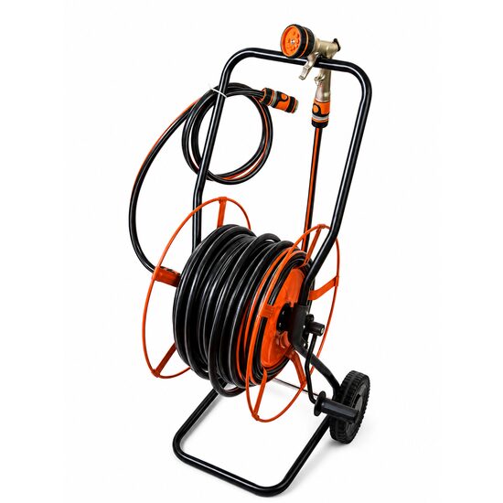 Furtun cu derulator